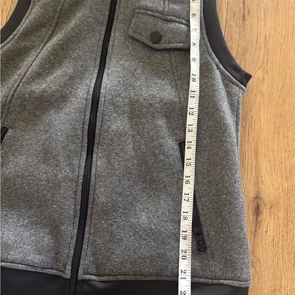 Burton Starr Dryride Hooded Full Zip Outdoor Gray Ski & Snow Vest size Small/Med - Picture 7 of 11